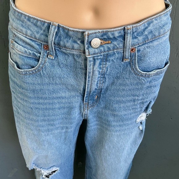 Old Navy Extra High-Waisted Wide-Leg Ripped Jeans for Women Loose From The Heap - Picture 6 of 15